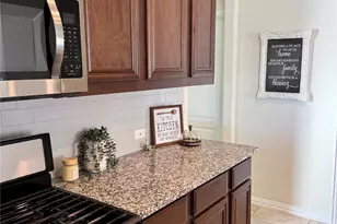 5605 Apple Ridge Dr, McKinney, TX 75071 - Photo 5