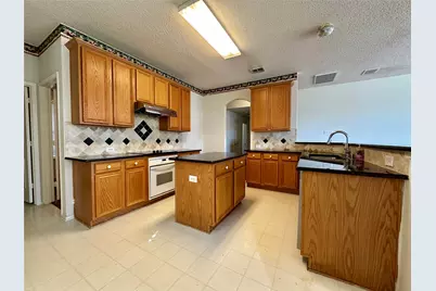 8240 Fountain Ridge Drive, Plano, TX 75025 - Photo 7