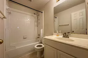 8240 Fountain Ridge Dr, Plano, TX 75025 - Photo 13