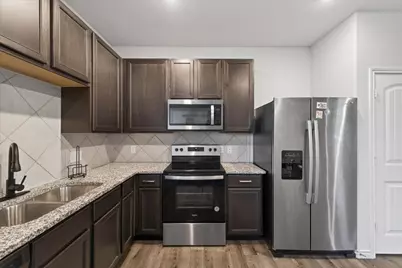 5513 Topwater Trail, Fort Worth, TX 76119 - Photo 17