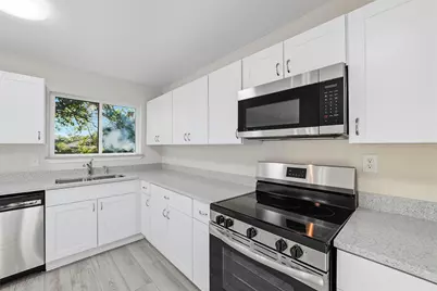 2742 E Pepperidge Drive, Lancaster, TX 75134 - Photo 17