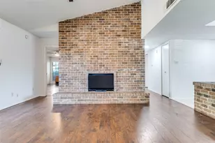 1109 Lesa Ln, Garland, TX 75042 - Photo 5