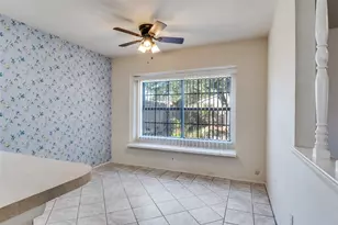 1109 Lesa Ln, Garland, TX 75042 - Photo 9