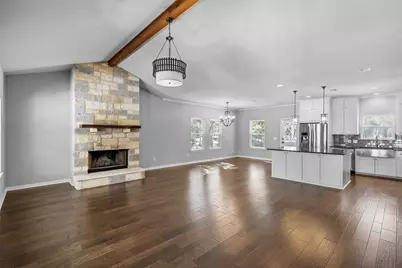 705 Lost Hunters Canyon, China Spring, TX 76633 - Photo 5