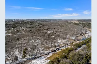 705 Lost Hunters Canyon, China Spring, TX 76633 - Photo 19