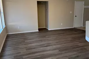 1519 Hayloft Ln, Granbury, TX 76048 - Photo 9