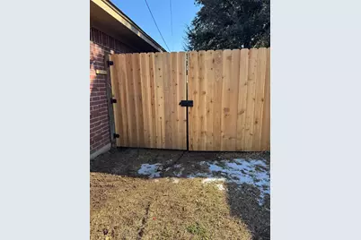 1519 Hayloft Lane, Granbury, TX 76048 - Photo 7