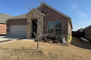 2918 Jasper Trl, Aubrey, TX 76227 - Photo 3