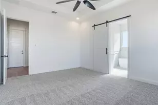 6961 Eagle Crk Dr, Godley, TX 76044 - Photo 19