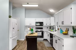 2073 Rushmore Ct, Lewisville, TX 75067 - Photo 11