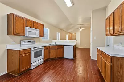 12141 Thicket Bend Drive, Fort Worth, TX 76244 - Photo 9