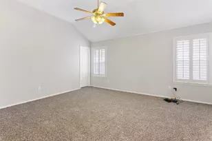 12141 Thicket Bend Dr, Fort Worth, TX 76244 - Photo 17