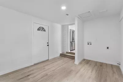 1802 Ederville Road S, Fort Worth, TX 76103 - Photo 17