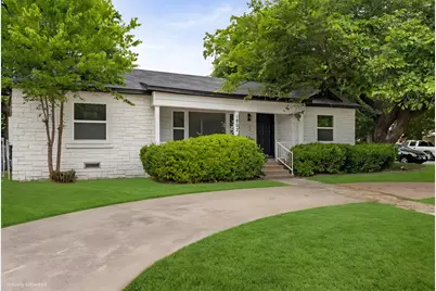 1802 Ederville Road S, Fort Worth, TX 76103 - Photo 1