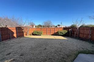 7104 Chandler Dr, Plano, TX 75024 - Photo 23