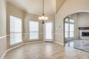 7311 Padilla, Grand Prairie, TX 75054 - Photo 3