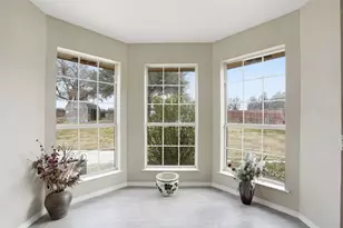 3917 Country Meadows Cir, Granbury, TX 76049 - Photo 11
