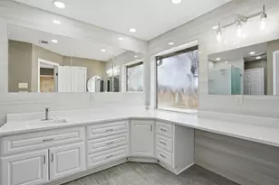 3917 Country Meadows Cir, Granbury, TX 76049 - Photo 33