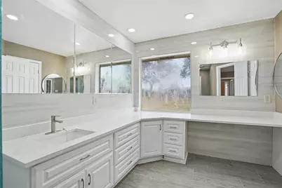 3917 Country Meadows Circle, Granbury, TX 76049 - Photo 15