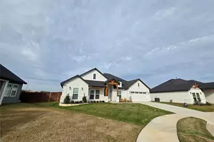 204 Cliff Ct, Godley, TX 76044 - Photo 27
