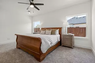 204 Cliff Ct, Godley, TX 76044 - Photo 15