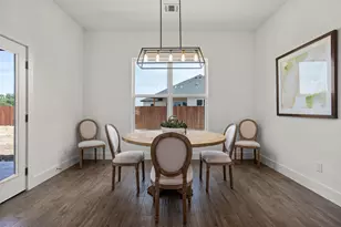 204 Cliff Ct, Godley, TX 76044 - Photo 13