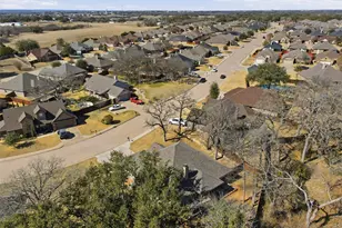 306 Donna Cir, Granbury, TX 76049 - Photo 29