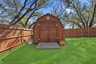 306 Donna Circle, Granbury, TX 76049 - Photo 25