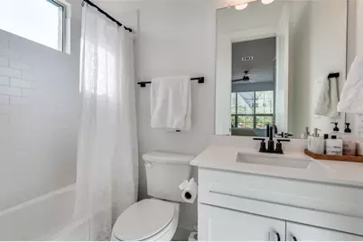 2505 Liverpool Lane, Carrollton, TX 75010 - Photo 31