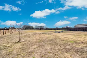 320 Berkeley Dr, Waxahachie, TX 75167 - Photo 23