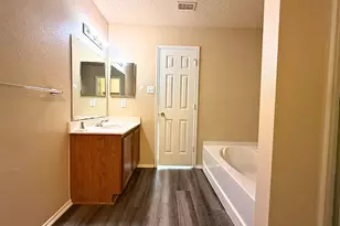 3625 Clydesdale Dr, Denton, TX 76210 - Photo 11