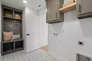 7447 Heathermore Dr, Dallas, TX 75248 - Photo 29