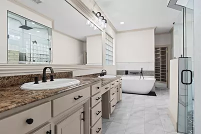 1925 Manor Way Drive, Mansfield, TX 76063 - Photo 21