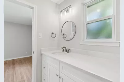 10419 Royalwood Drive, Dallas, TX 75238 - Photo 21