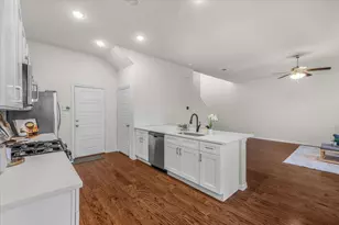 2000 Bethlehem St, Irving, TX 75061 - Photo 13