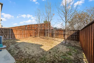 2000 Bethlehem Street, Irving, TX 75061 - Photo 27