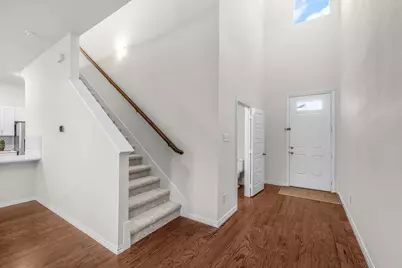 2000 Bethlehem Street, Irving, TX 75061 - Photo 3