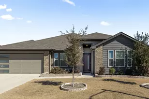 1628 Frst Pk Dr, Alvarado, TX 76009 - Photo 1