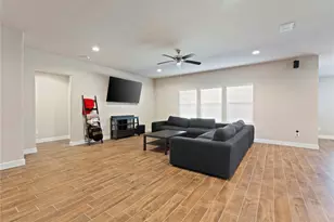 1628 Frst Pk Dr, Alvarado, TX 76009 - Photo 13