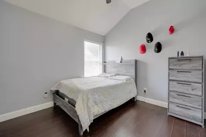 617 Creek Point Drive, Saginaw, TX 76179 - Photo 11