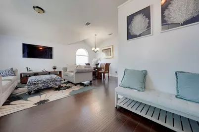 617 Creek Point Drive, Saginaw, TX 76179 - Photo 5