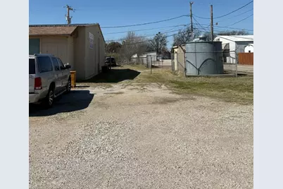 10132 Crowley Road N, Crowley, TX 76036 - Photo 27