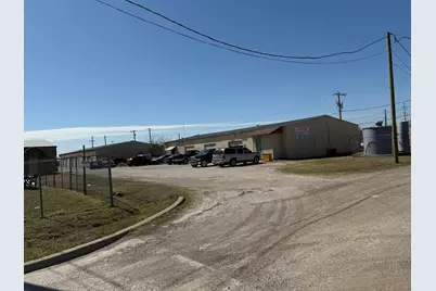 10132 Crowley Road N, Crowley, TX 76036 - Photo 25