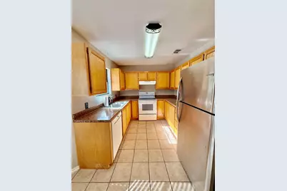 1817 Hidden Valley Road, Granbury, TX 76049 - Photo 3