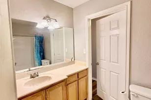 1817 Hidden Valley Rd, Granbury, TX 76049 - Photo 9