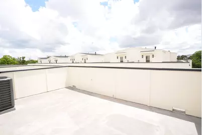 7207 Mohawk Drive #303, Dallas, TX 75235 - Photo 3