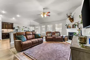 128 Hillcrest Way, Crandall, TX 75114 - Photo 3