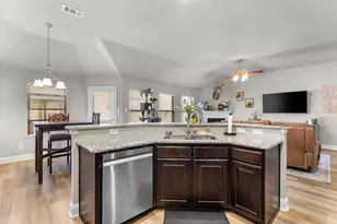 128 Hillcrest Way, Crandall, TX 75114 - Photo 5