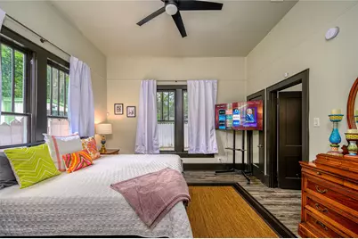 1111 E Houston, Sherman, TX 75090 - Photo 21