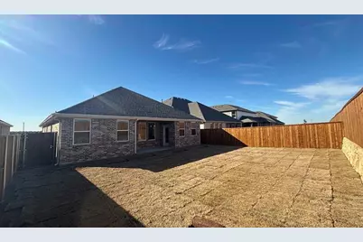 673 Tyronza Drive, Justin, TX 76247 - Photo 3